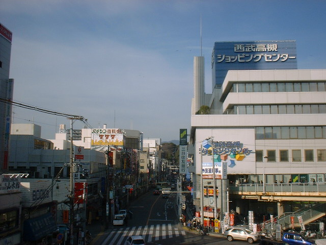 香里ライナー 高槻市 西武高槻があった頃 現 高槻阪急 西武前の通りからバスが発車していた