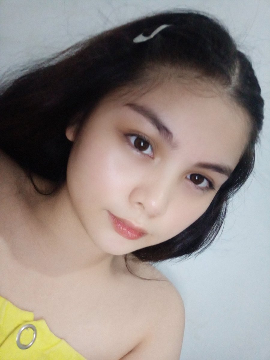 chlmAzalea's tweet image. I&apos;m working on being a better me for me.