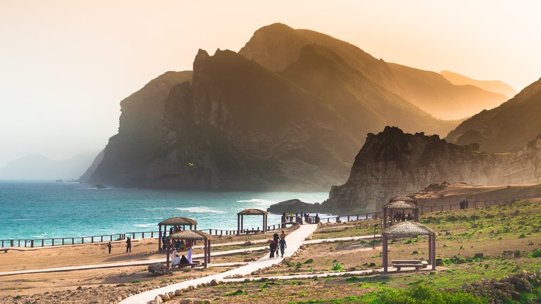 instaomanvisa's tweet photo. Best places for budget-friendly beaches in #Muscat: Qurum Beach. Qantab Beach. Al Sifah Beach

#beaches #QurumBeach #QantabBeach #oman #instaomanvisa #trip #tourism #touristattractions https://t.co/dbdvK2zVqS