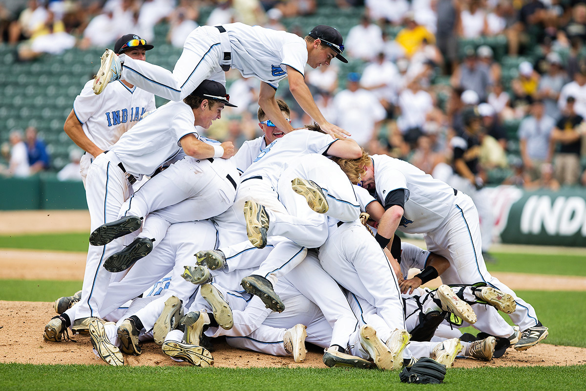 jmersits's tweet photo. Flahsback to this date in 2017. Class 3A State Champions | @SaintJoeBsball! 4 - Jasper 0 | Victory Field-Indianapolis Indiana

https://t.co/XPR3fjtxF3

#stjoe #statechampions #indianpride #sports #baseball #playball #batterup #putmeincoach #iliveforthis #pasttime #boysofsummer https://t.co/G9yESirhxH