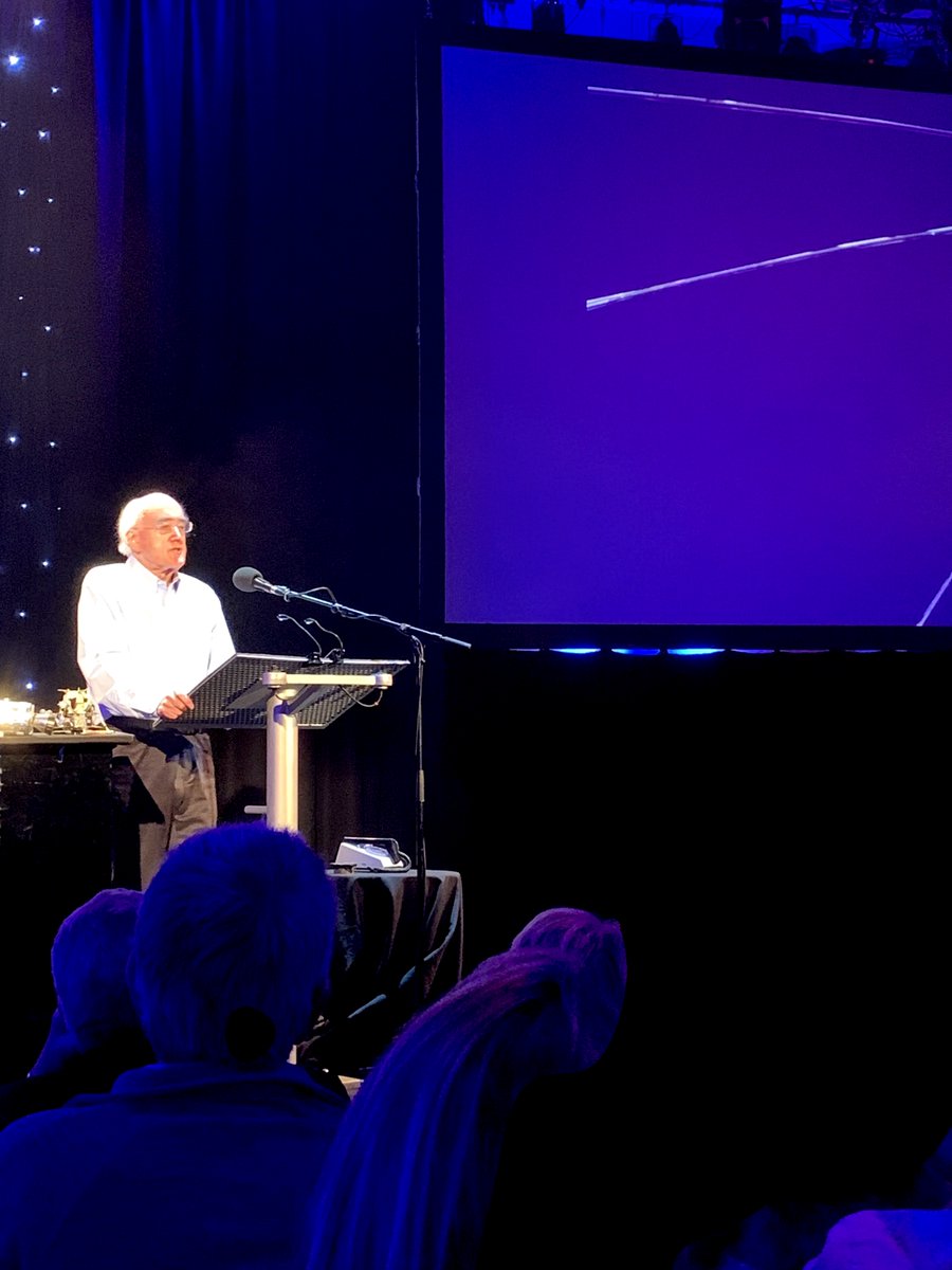 Tenex's tweet image. CONNECTIONS - hey @alexlindsay here was James Burke at age 82 last year speaking at the BBC on his coverage of the Apollo moon landing. As witty, gracious and entertaining as ever.  

Listen here - bbc.co.uk/programmes/m00…