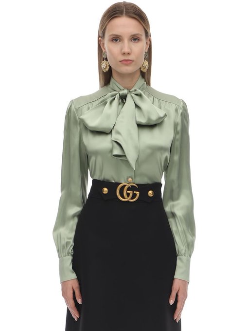 Wow &pound;1050 for this #Gucci blouse, it&rsquo;s nice but I still prefer #hawes https://t.co/VqJ83mMy1R<a href="/tag/gucci"class="tags">#Gucci</a><a href="/tag/hawes"class="tags"><span>#hawes</span></a>