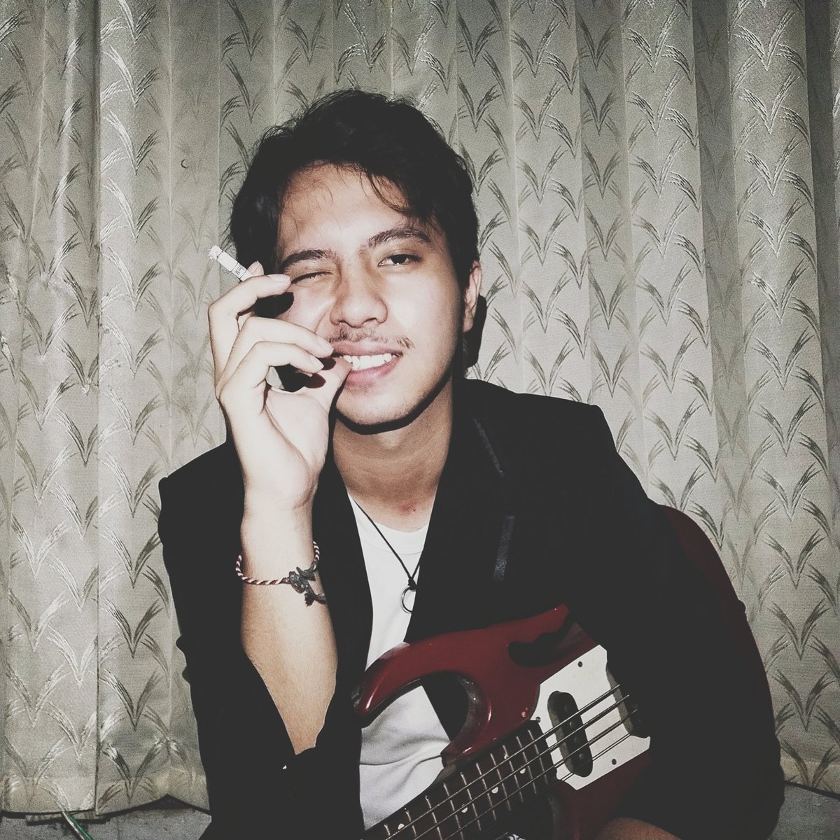linggaadj's tweet photo. im back https://t.co/HhzcKoCH7E
