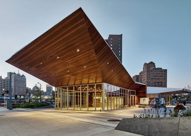 e_architect's tweet photo. Small building - Extra over-sized roof : Beacon Park Lumen Restaurant in Detroit, Michigan – design by Touloukian Touloukian Inc.

https://t.co/GobMhiklFX

#DetroitRestaurant #Michigan
#DowntownDetroit #MichiganArchitecture  
#DetroitMl Touloukian Touloukian Inc. https://t.co/Gp8Bkc5x1k