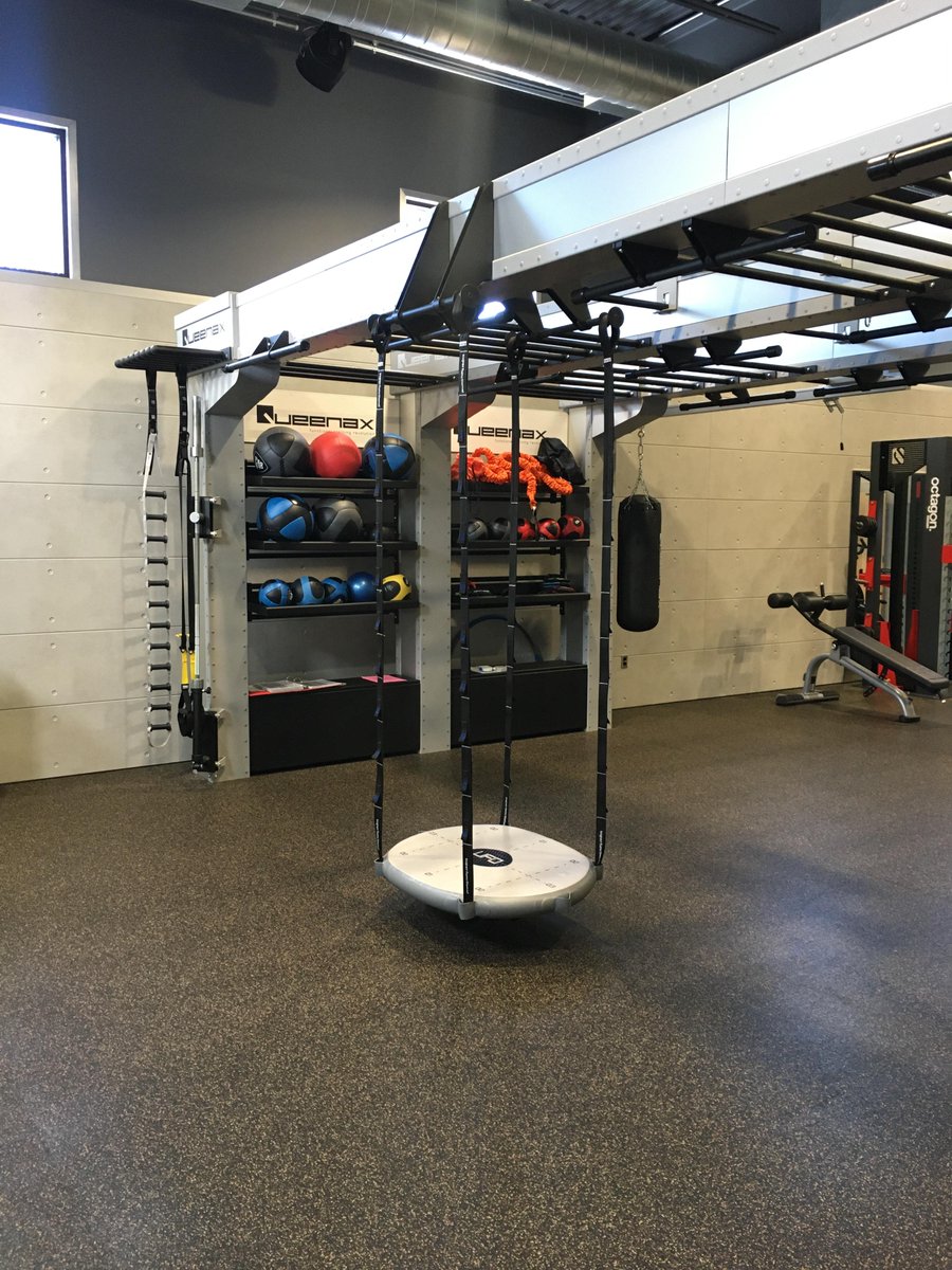 push_pedal_pull's tweet photo. Take a look at this impressive install that P3 Fitness Expert Chad Witt did for the Carlton Wellness Center in Carlton, MN! Chad made the space pop through Precor’s Queenax, Ecore Rally Flooring, and Escape Fitness accessories. #p3 #carltonwellness #precor #queenax #ecore #escape https://t.co/jZvH1x1Ryh
