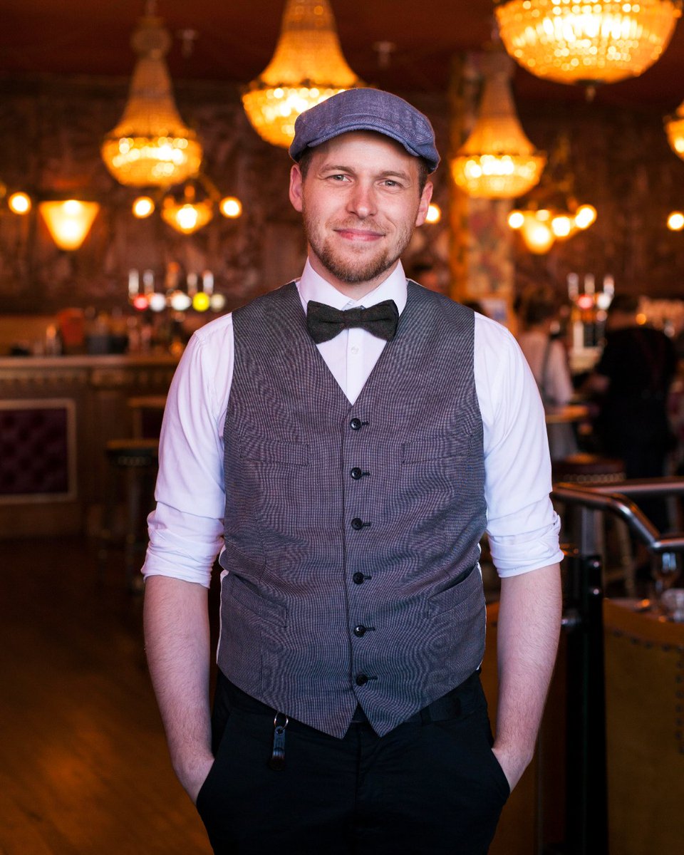 The_CosyClub's tweet photo. Style Tip ~
We cannot get enough of waistcoats here at The Cosy Club. They are a splendid way of tying together a suave gents look as Glenn from Cosy Club Durham can confirm! 🌟
Throw on a bow tie or flat cap and bob's your uncle! 🎩
#TheCosyClub #CosyStyle #Waistcoat #BowTie https://t.co/xVnz3zz9XM