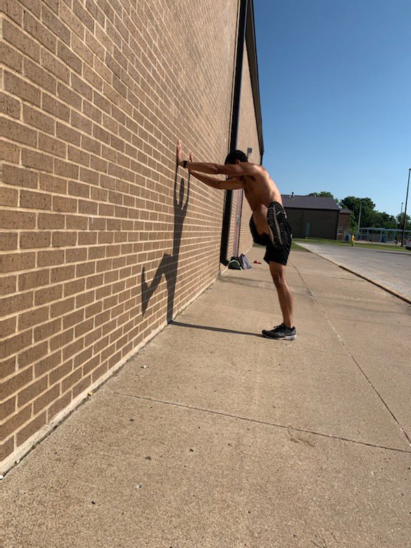 Loving our summer group so far!  We continue to grow.  Can’t wait to see the whole team come together as we progress! #fultonhornetsxc <a href="/CoachHutchXC/">Doug Hutcherson</a> <a href="/FPSActivities/">Fulton Activities</a>