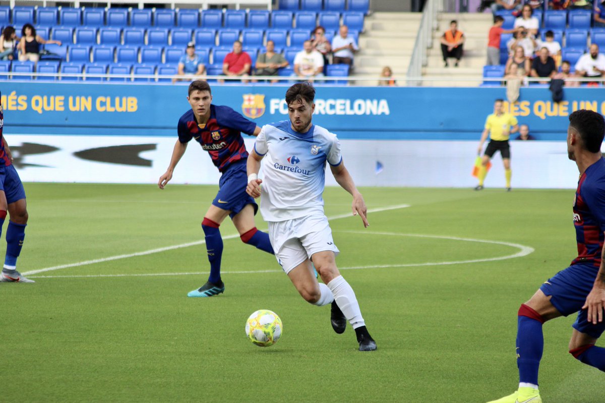 sommaresmefc's tweet photo. ✅ “Penso que al Llagostera puc créixer molt com a jugador” 

⚽️ “Em considero un futbolista versàtil: se’m dona bé el joc aeri, sóc ràpid i puc associar-me” 

📝 Primera entrevista d’ @AndreuGuiu com a jugador del Llagos!! 

▶️  https://t.co/t992L8ZKNh

📸 @OscarYeste6 https://t.co/Ryh5c4k9fm