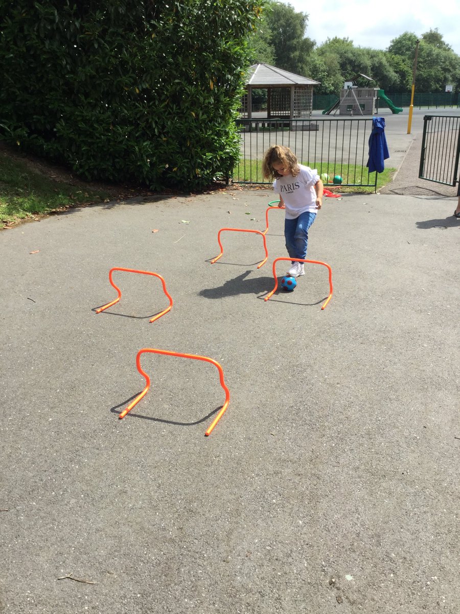 NorthWalsall's tweet image. We enjoyed out obstacle course outside #outsideexercise