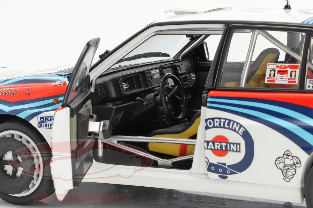 CkModelcars's tweet photo. #Lancia #Delta HF Integrale No. 4 winner Rallye #MonteCarlo 1992 #Auriol #Occelli #diecast #miniatures #modelcars #automodelli #modellautos scale 1:18 by #Kyosho check out https://t.co/wZr8nnQSTm 👍👍👍👍👍 https://t.co/b1i014AjwP