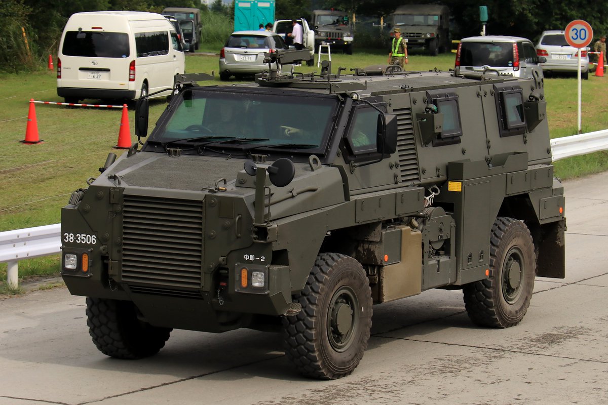 【貴重】陸上自衛隊　輸送防護車ブッシュマスター 陸上自衛隊 輸送防護車 ブッシュマスター (完成品AFV) - ホビー