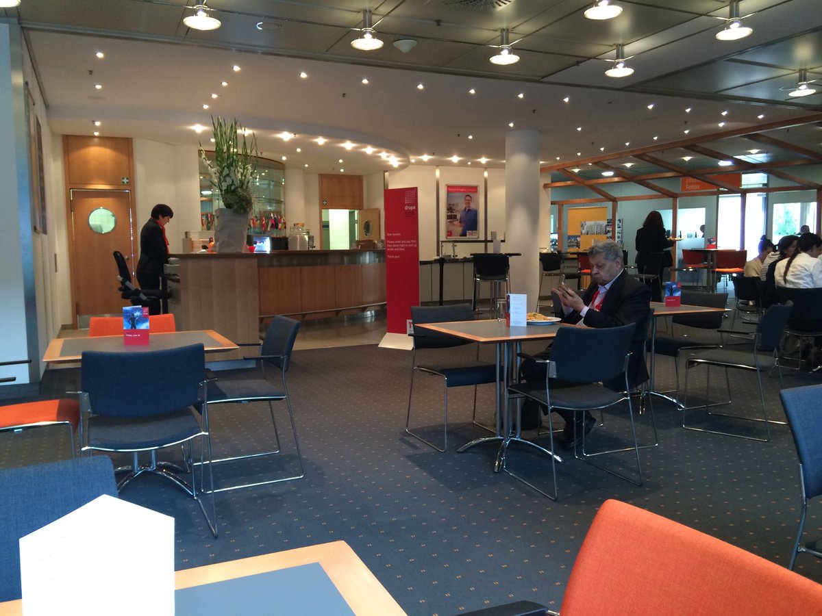 MarriedToPrint's tweet image. This is where I should be now. The press centre at Messe Düsseldorf, perusing the three lunch menu options and hoping that the boss hasn’t clocked my absence from the press conference hoopla over at the CCD. ⁦@drupa⁩