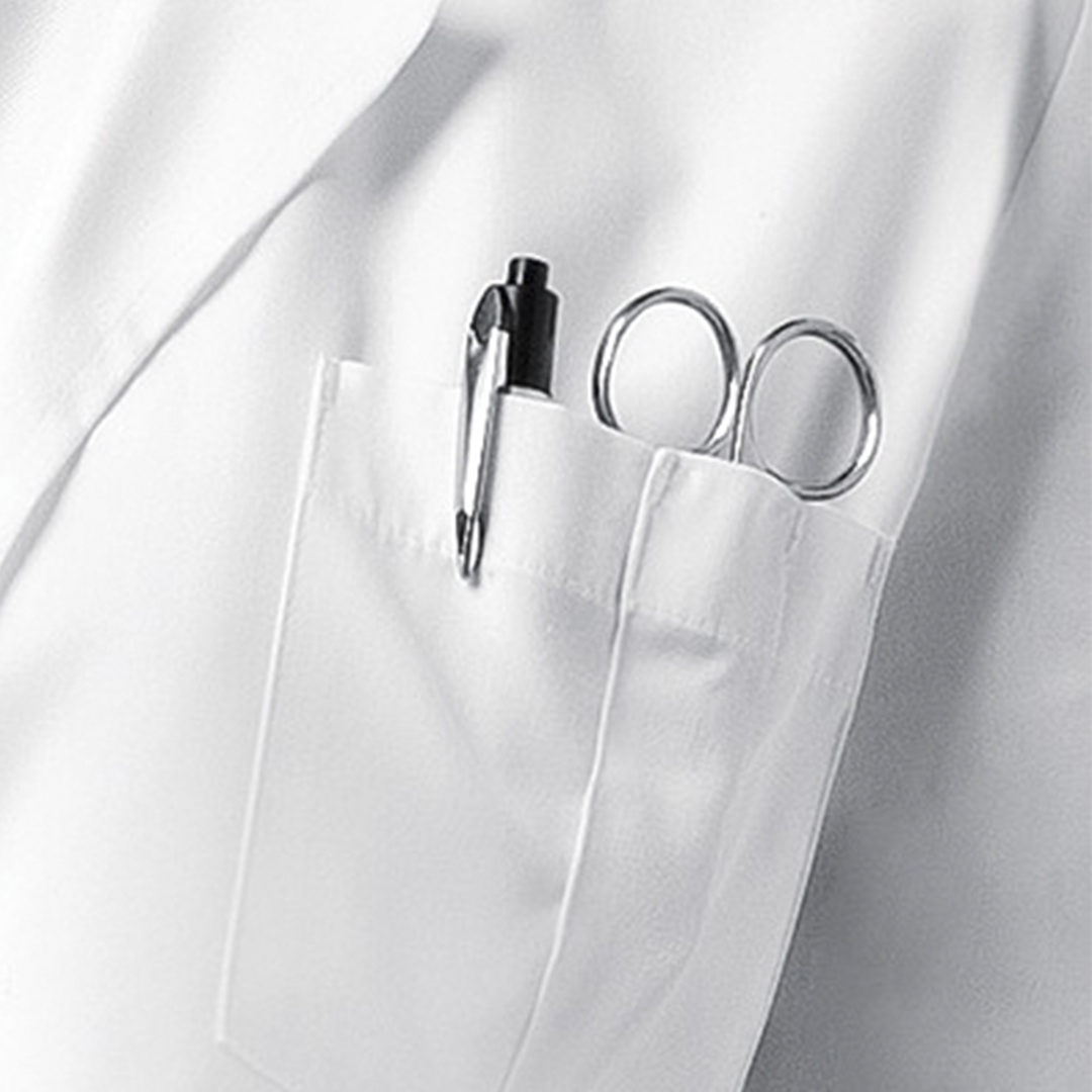 ReytexDickies's tweet photo. ¿Sabías que la protección #antibacteriana Certainty Plus® 🔬 de nuestras #BatasMedicas 🥼⚠️ impide el crecimiento de bacterias 🚫🦠⁣⁣⁣⁣⁣⁣⁣⁣⁣⁣⁣⁣⁣⁣⁣⁣⁣⁣⁣⁣⁣⁣, minimiza los olores, y resiste a las salpicaduras?🚫💦 https://t.co/Q3VSSDndV3