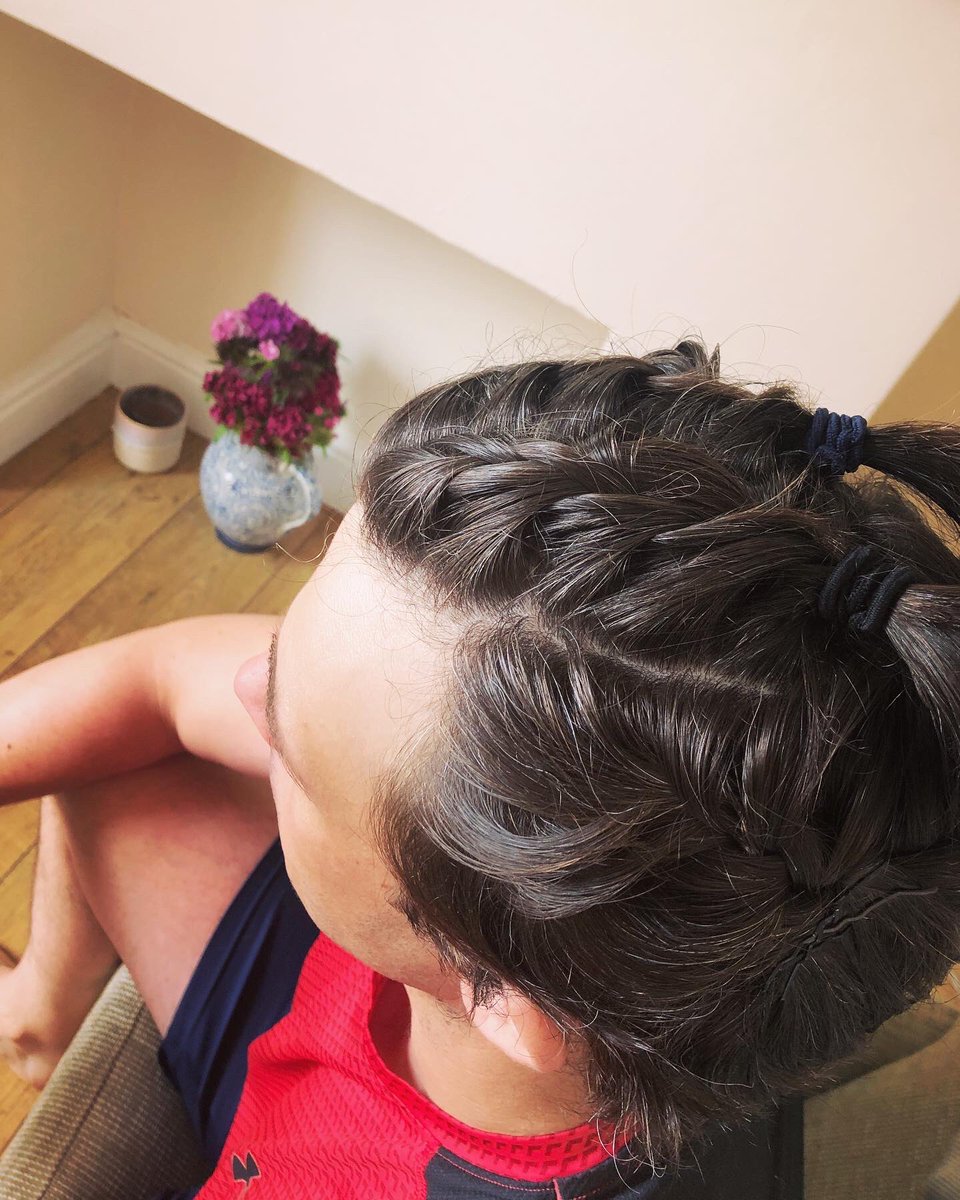loismelerijones's tweet photo. He asked if I could help with his hair to workout 💪🏻 🤔
He asked so I delivered......
What do you think? Be da chi’n feddwl?
#frenchplaitsfordays #frenchplait #goodhairday #workouthair
@owaingwynedd https://t.co/uKwg3kVtWz
