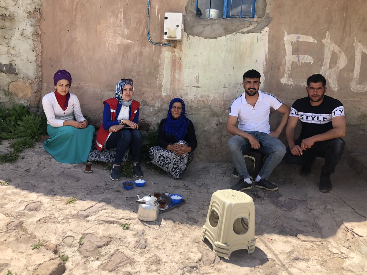 Diyadin Sosyal Hizmet Merkezinin Şehit Yakınları ve Gazilere Yönelik Ziyareti <a href="/Hasandgn40/">Hasan DOĞAN</a> <a href="/MehmetsafiERIM/">MehmetŞafi ERİM AGD-MGV Iğdır il Sorumlusu</a> @agriacsh <a href="/Diyadin004/">DİYADİN KAYMAKAMLIĞI</a> @AileveToplumHGM