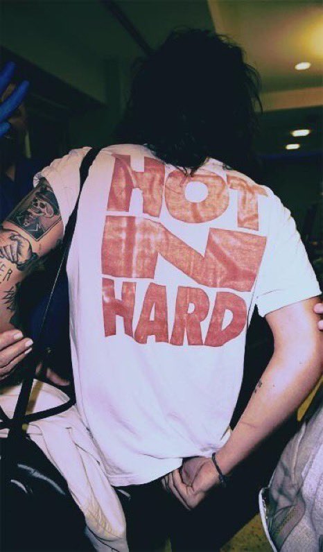 harry styles rolling stones t shirt