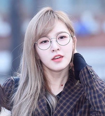 The Effect of Wendy’s Absence to ReVeluvs DepreshonHallucinashonDelushon FrustratshonDehydrashon Destrucshon