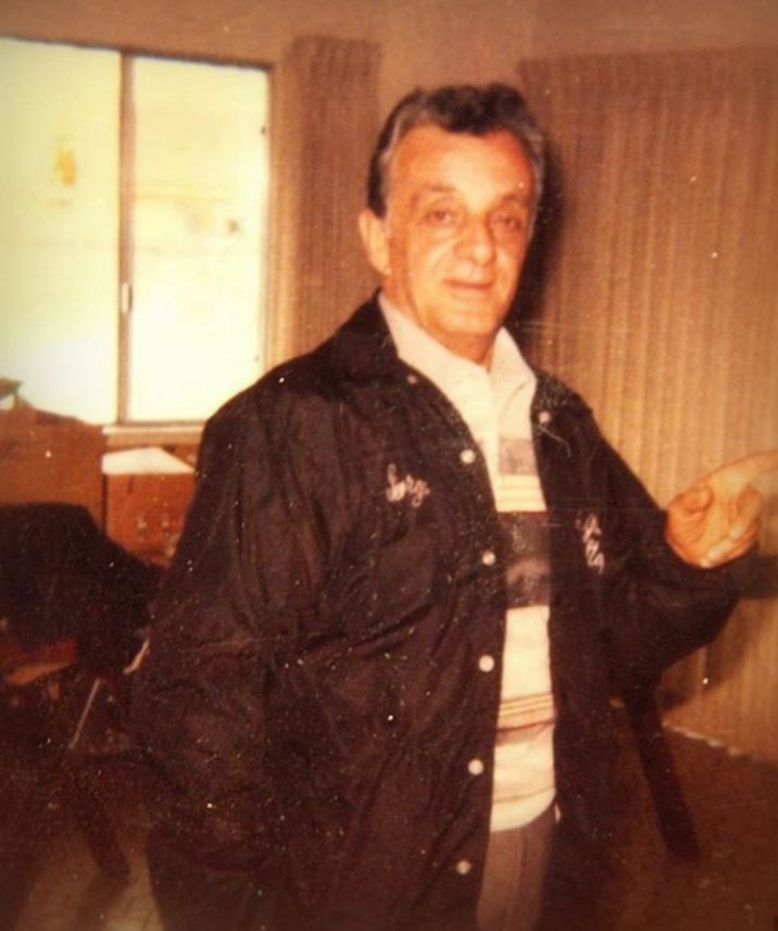 Dick Winters said "George Luz typified the average soldier in Easy Co - he was tough as nails, had a wonderful sense of humour, and possessed a fierce loyalty to Easy that was second to none" Luz was portrayed by  @gomezwastaken  #BandofBrothersCurrahee + Happy Birthday, Luz 9/