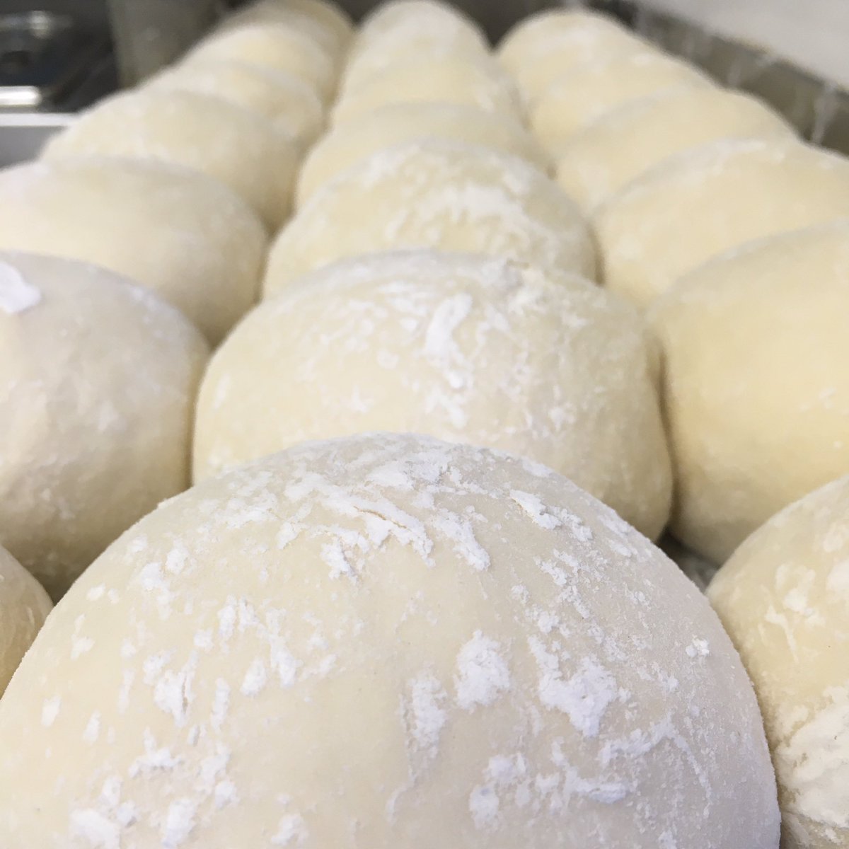 El resultado de esta fermentación es una masa ligera, suave y esponjosa
🍕 😋
#masapizza
#impastopizza