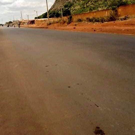 DRhdp's tweet photo. #Korhogo la capitale du Poro connaît un développement extraordinaire des infrastructures depuis l’avènement du Président @AOuattara_PRCI et de son plus fidèle collaborateur @AmadouGon Coulibaly
Ici l'axe Nouveau Quartier, quartier Résidentiel-Kapélé.
#DRHDP🇨🇮 https://t.co/QXDm39Ye5M