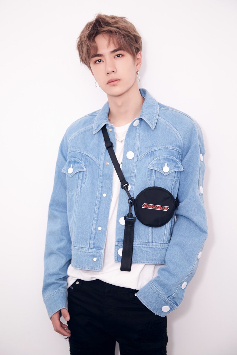 180428 Episode 2 [Look 2]