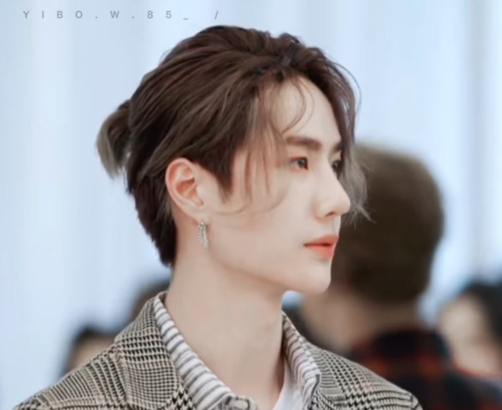 180428 Episode 2 [Look 4]