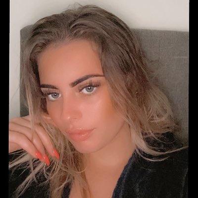 eloisesheila1's tweet photo. #NewProfilePic https://t.co/KBsFjEhW5O