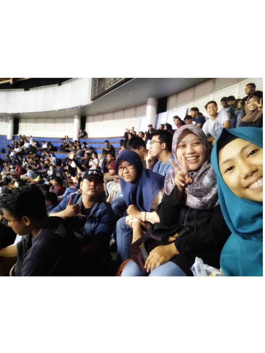 dimasarya44's tweet photo. Lampiran
1. Foto Juru Bicara
2. Foto2 Pragiwaksono Surabaya
3. File digital download beli di @comika_id
#balasdi18spesial2020 https://t.co/QVGCwJZjeL