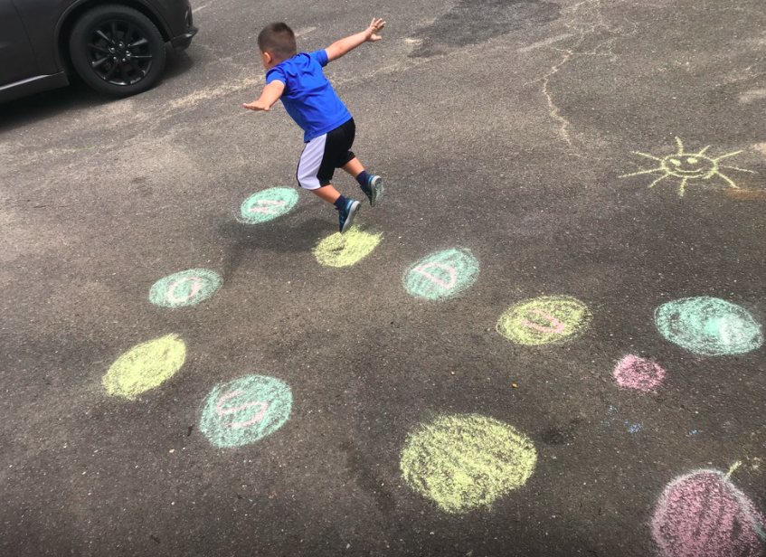 Miss__McCormick's tweet photo. Mrs. Winn and Hudson are loving the game of the day!! Preschool Color Wars! https://t.co/nm4tdkD8CP