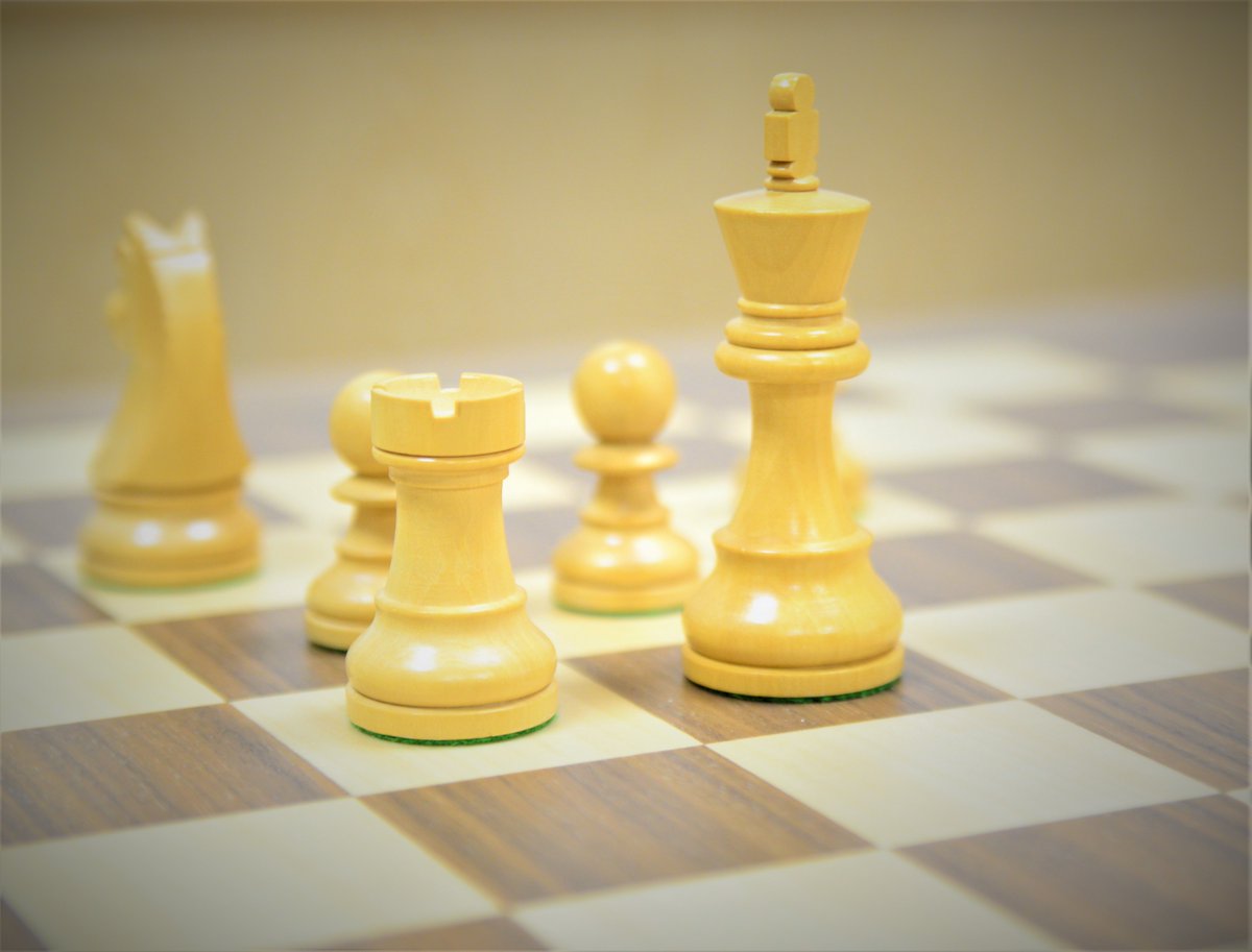 Igor_Asher's tweet photo. #chess #chesspicture #picture #chessfigure #figure #picsart #art #chessart #chessdraw #draw #pictures https://t.co/sEHbiS7lA5