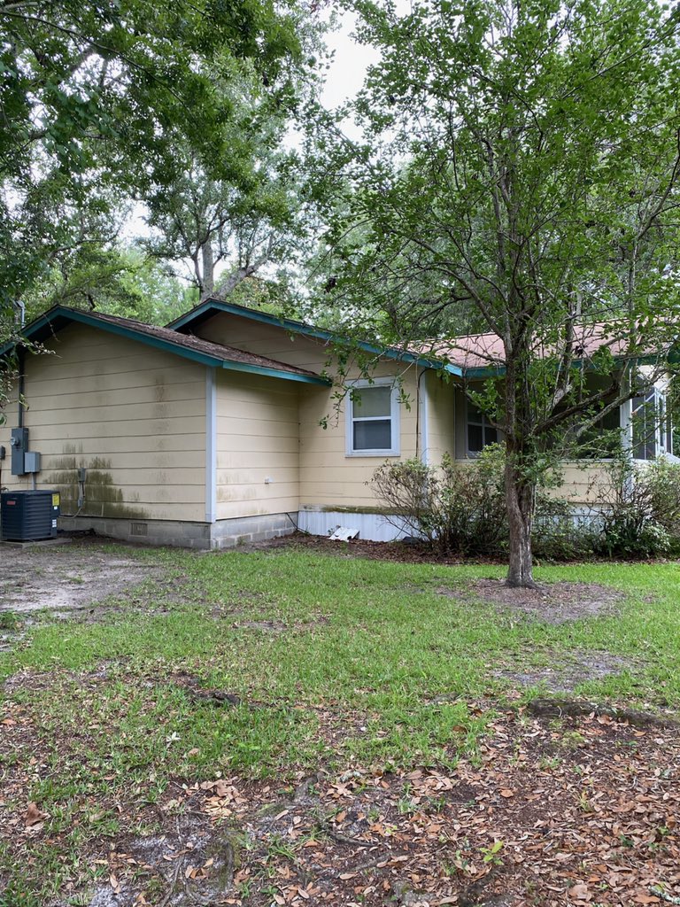 EyeDoWindows's tweet image. This transformation has us in awe! Can’t beat a clean house! 🥰

Call us now for your FREE QUOTE! ✔️

251.609.2976 ☎️