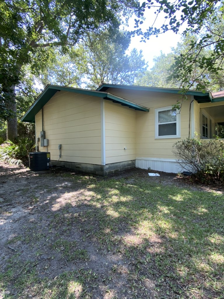 EyeDoWindows's tweet image. This transformation has us in awe! Can’t beat a clean house! 🥰

Call us now for your FREE QUOTE! ✔️

251.609.2976 ☎️