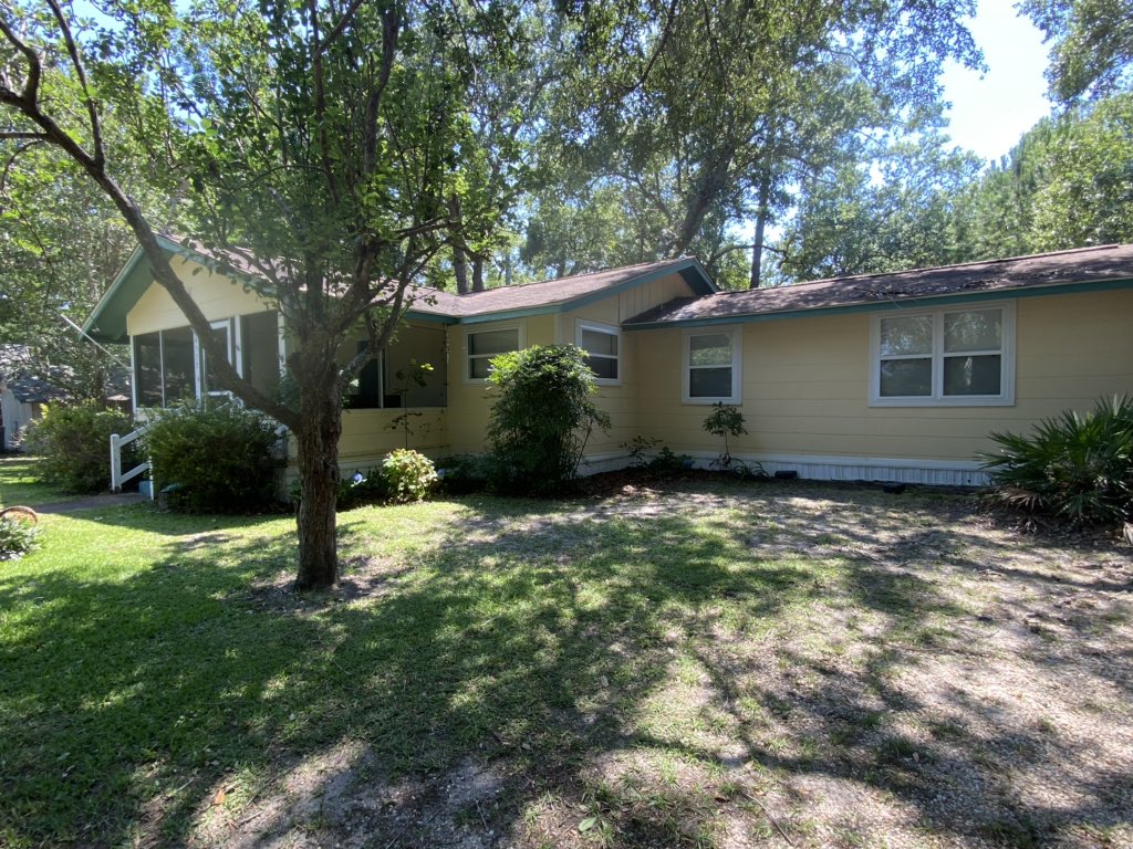 EyeDoWindows's tweet image. This transformation has us in awe! Can’t beat a clean house! 🥰

Call us now for your FREE QUOTE! ✔️

251.609.2976 ☎️