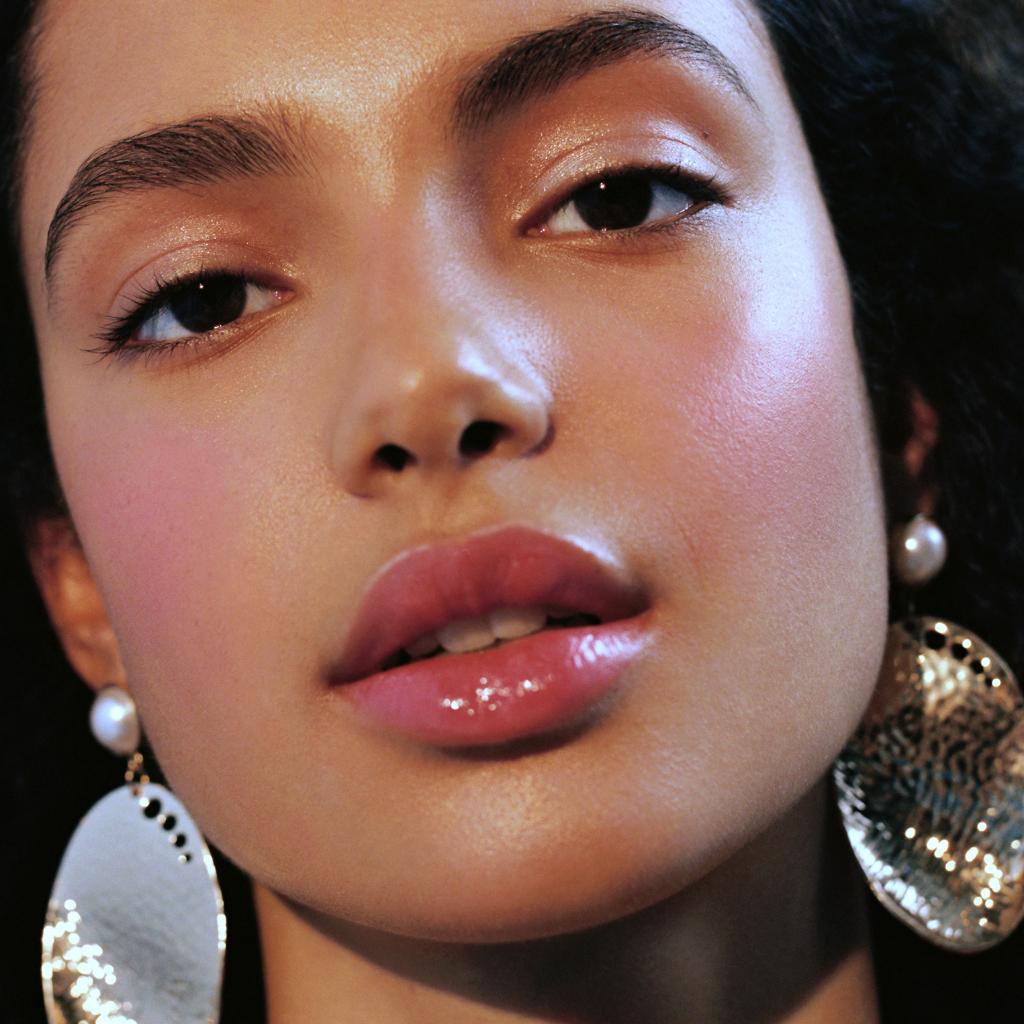 NET-A-PORTER tweet media