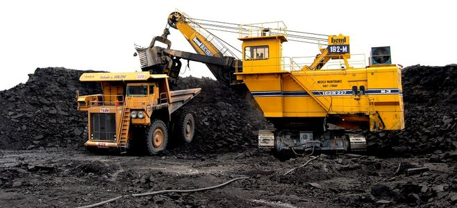 Prime Minister  @narendramodi to launch auction of 41 Coal Mines for Commercial Mining tomorrowMarking the beginning of opening up of Indian coal sector for commercial mining, a decisive step towards  #AatmaNirbharBharatLIVE from 11 AM https://pib.gov.in/PressReleasePage.aspx?PRID=1632147  https://twitter.com/PIBMumbai/status/1261677619705262080