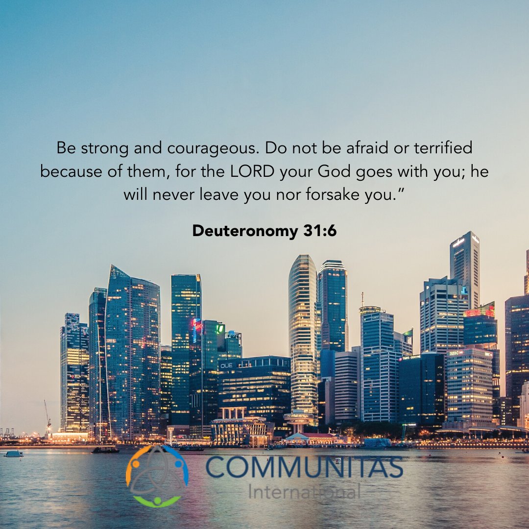 GoCommunitas's tweet photo. Sometimes we could all use a reminder that we are never truly alone.
#gocommunitas #bibleverses #becourageous #hope https://t.co/3cz8p4B8Xz