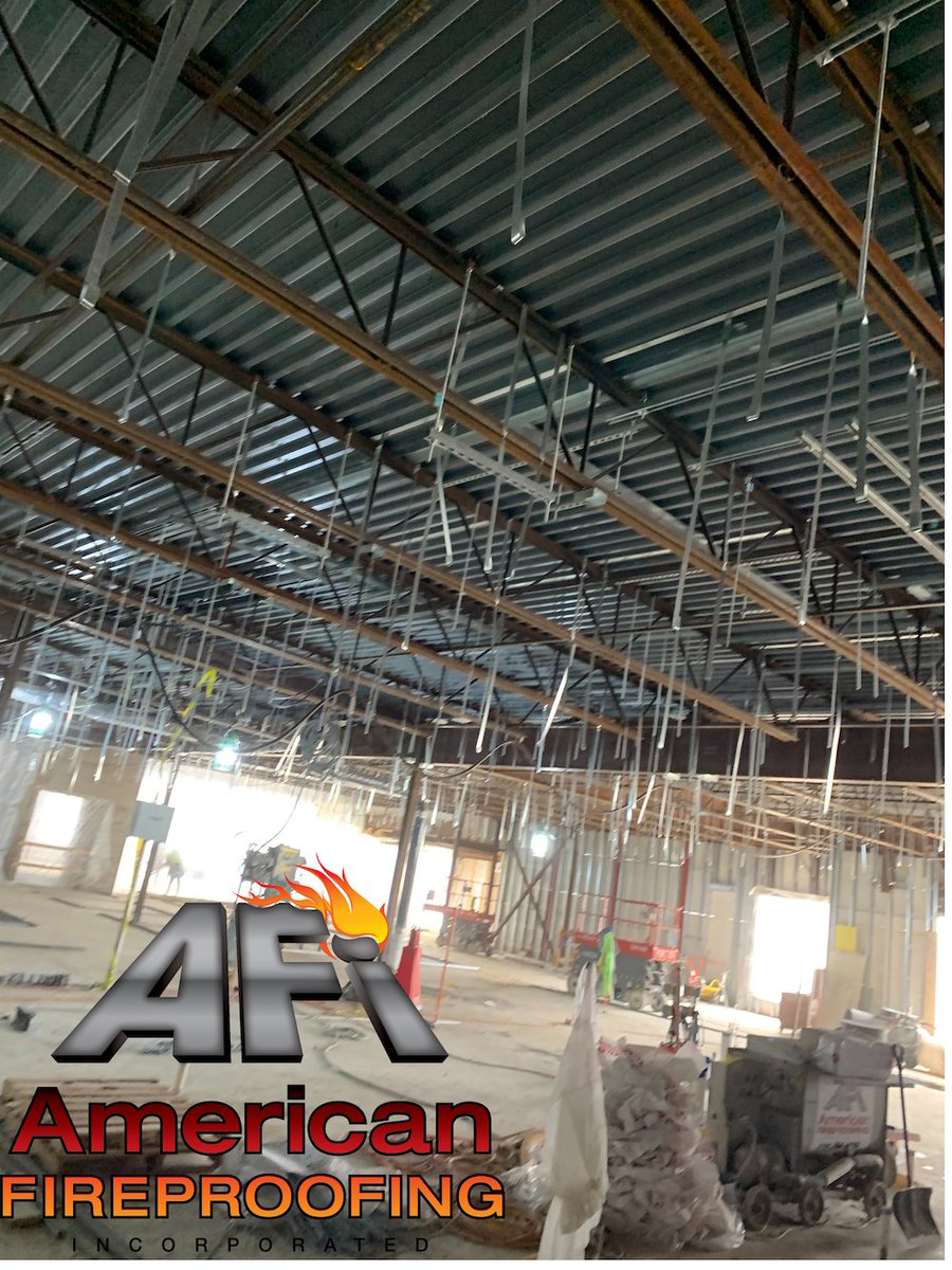 AFireproofing's tweet image. #workzonewednesday Progress shots of the AFI team's spray applied #fireproofing application at the Jackson County Regional #HealthCenter project in Maquoketa, IA using @Isolatek #CAFCO300 and #BlazeshieldII #fireprotection #fireproof #sprayedthermal #fireproofingcontractor