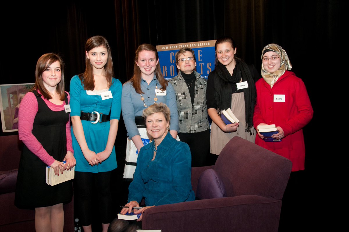 6/17, 3:30 pm on @FCPT_IDTS Channel 99: <a href="/FFXNetwork/">Fairfax Network</a> <a href="/FFXMTA/">Fairfax Network MTA</a> “Meet the Author” w/#CokieRoberts &amp; <a href="/AnnandaleAtoms/">Annandale High School</a>. She authored “Founding Mothers: The Women Who Raised a Nation” &amp; “Ladies of Liberty: The Women Who Shaped a Nation.” Watch the video stream at fcps.edu/tv/ch99.