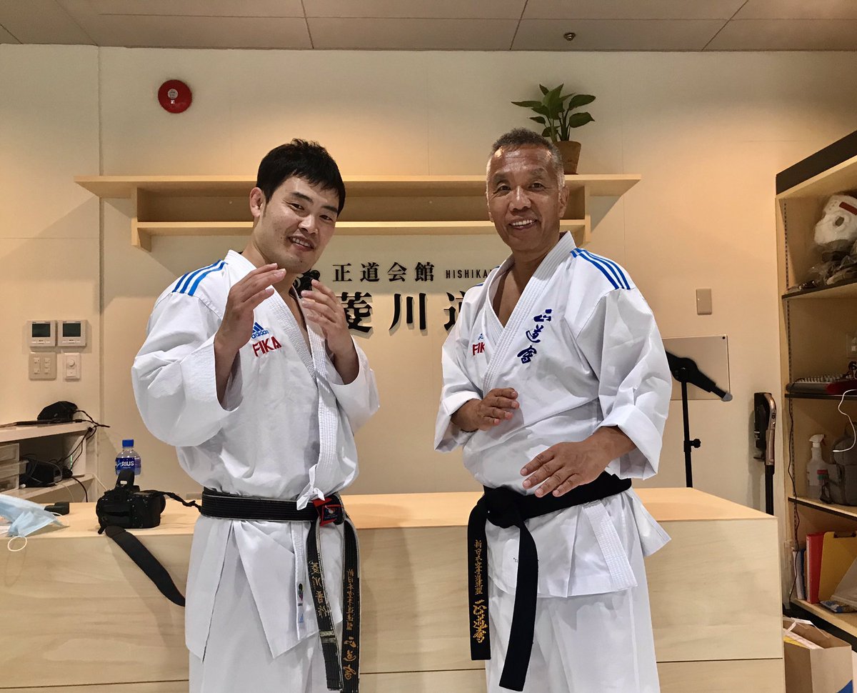 石井和義 V Twitter 倉敷道場の指導終わりました 大阪芸大出身の菱川先生 岡山に続き倉敷にも2月に綺麗な道場開設 コロナにも負けず頑張ってます 正直で誠実な良い先生です 正道会館菱川道場 空手 石井和義 V Twitter 倉敷道場の指導終わりました 大阪芸大出身の菱川先生 岡山に続き倉敷にも2月に綺麗な道場開設 コロナにも負けず頑張ってます 正直で誠実な良い先生です 正道会館菱川道場 空手
