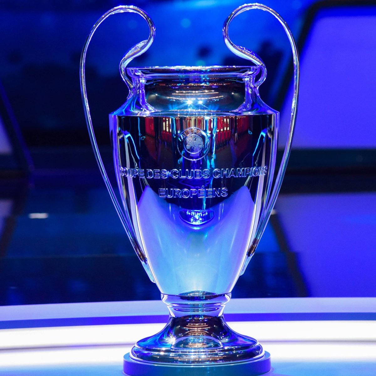 Champions league 8 de agosto Outlet