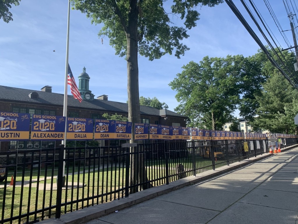 Congratulations to the Class of 2020!  Thank you to 6th grade parent Mrs. Suzuki and our Supervisor of B &amp; G Mr. Gannon for hanging these signs up at EVG School for each of our graduates!