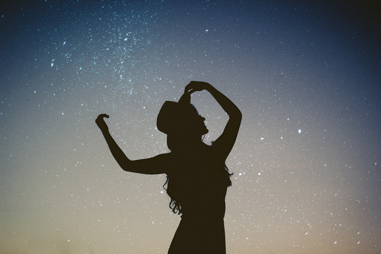 BobEditor123's tweet photo. The star only shines in the dark and not otherwise. You are that star which is shining amidst all the darkness. Keep shining! Keep winning! 

#EditorBob #WednesdayWisdom #star #123Greetings https://t.co/3g4HWx8Vle