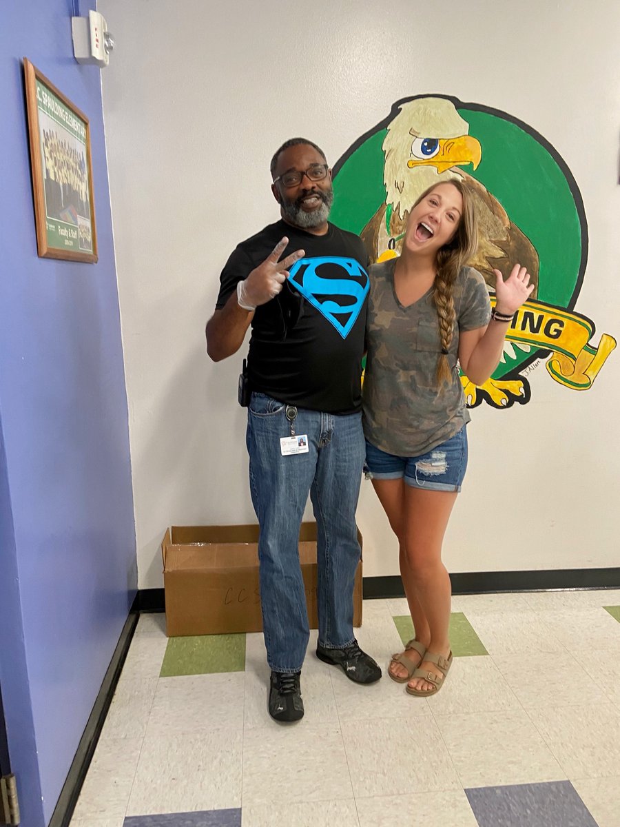 emilyfrankoff's tweet photo. Already missing my @cc_spaulding family after our final week of the school year. I’ll never forget all the wonderful memories and I’ll always be #spauldingstrong 💛💚 https://t.co/TZHczArdPK