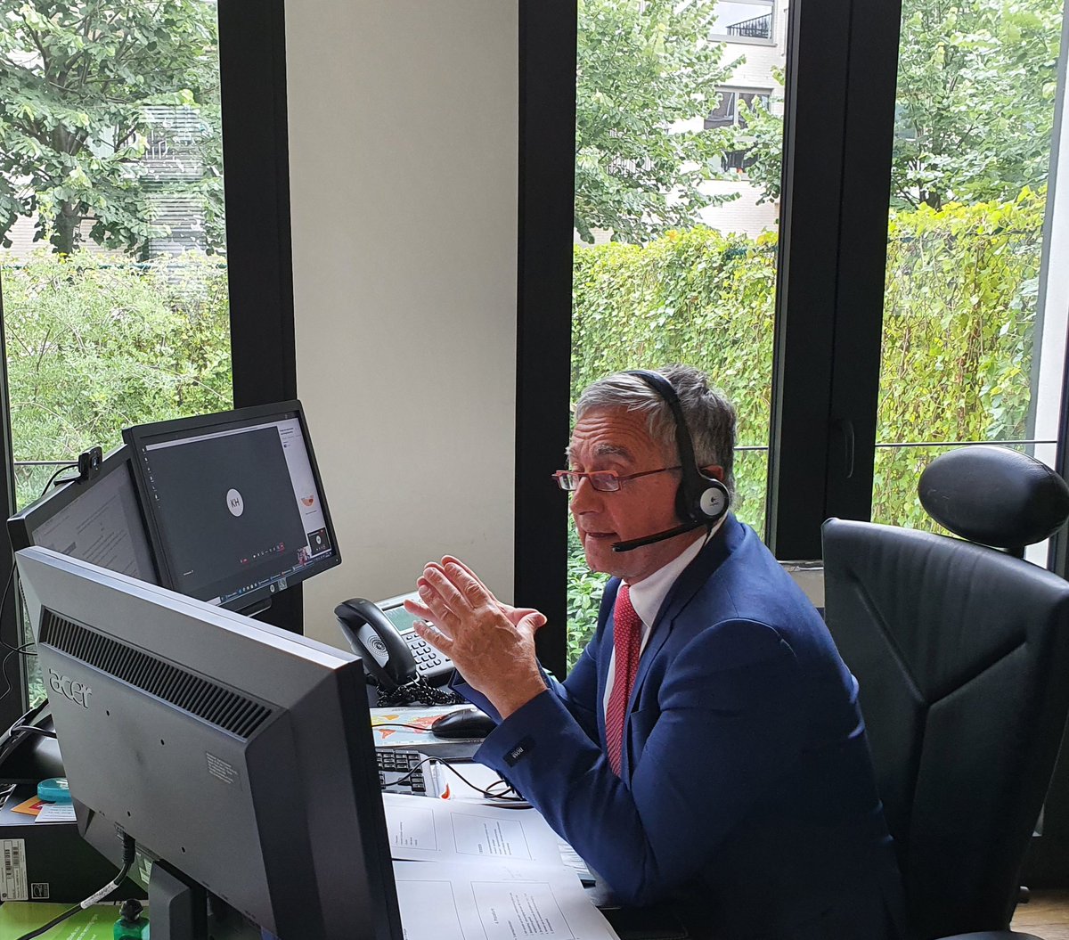 ddebeulealaweu's tweet photo. Deze namiddag deelden wij onze expertise over het Europees Betalingsbevel tijdens @dieKeure webinar in samenwerking met @ALawIntLawFirm en @INNIpublishers.
Feedback was zeer positief: "Duidelijk en onderhoudend".
#ALaw #EU #Invorderen #Invorderingen #Incasso https://t.co/esu3N1RGMu