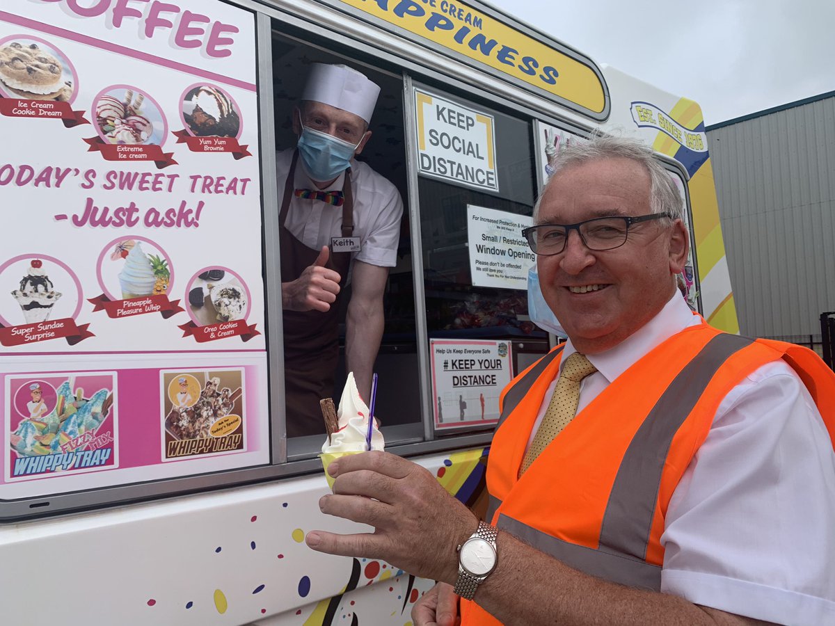 sarah travers tweet media