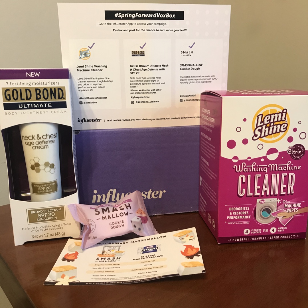 babygurl_kelsey's tweet image. I got picked!! Join me @Influenster to try &amp;amp; get picked for voxboxes too!! The mallow is not 100% liked but we do like, washing machine is nice &amp;amp; clean now, gold bond neck cream is so so. @Snackapade @Lemishine #SpringForwardVoxBox #complimentary
