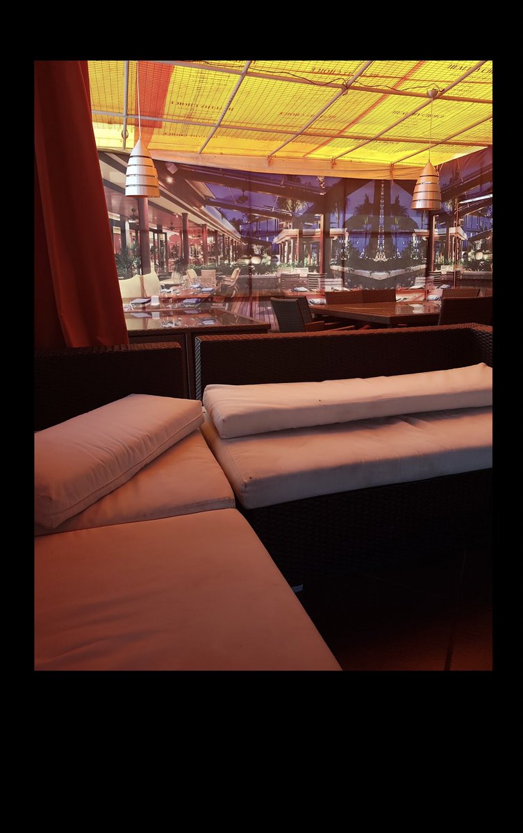 Oliver’s CafeOne of the best nglPancake and waffles lovers This is your spot New Bodija,Ibadan