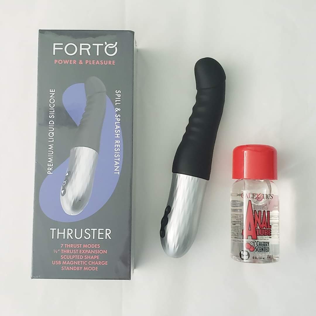 Sexxxplus's tweet photo. #Thruster 😎😍

La gamme #Forto offre divers accessoires pour hommes, et nous avons un gros coup de cœur pour le Thruster. Un stimulateur de prostate intense par son mouvement de va-et-vient en 7 vitesses.

Découvrez-le en boutique ou en ligne

https://t.co/b3Ey5lc0KX https://t.co/XgB6b8eh1N