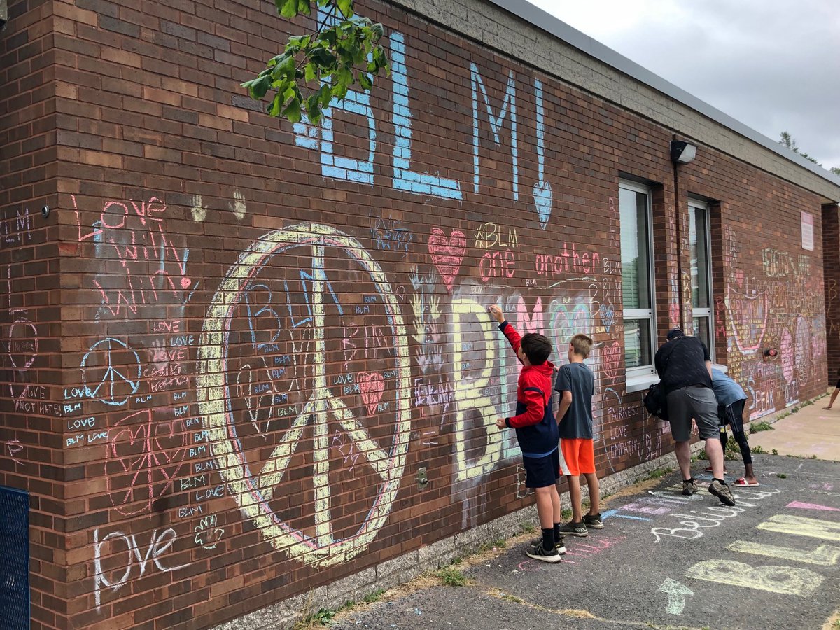 David Collins tweet media