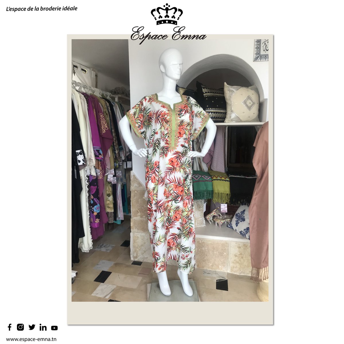 EspaceEmna's tweet photo. Espace Emna vous met à votre disposition une magnifique collection de Jebba fleurie 🌹, fraîche et légère 👌 pour tous les jours en tissu de viscose 🤩 avec de la broderie marocaine.

#EspaceEmna #summer2020 #jebba #fleurie #tunisie #mode #fashion #outfitstyle #flowers https://t.co/FETGiQk4we